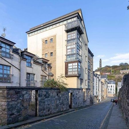 Next To The Palace And Royal Mile With Parking Edinburgh Dış mekan fotoğraf